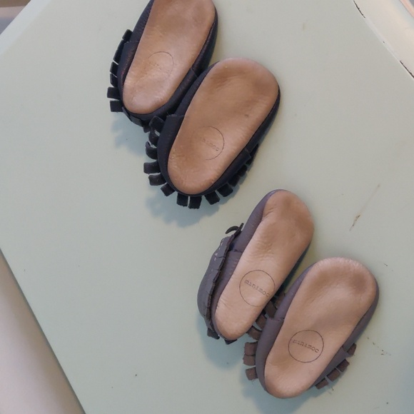 Minimoc Baby Moccasins - Picture 2 of 2